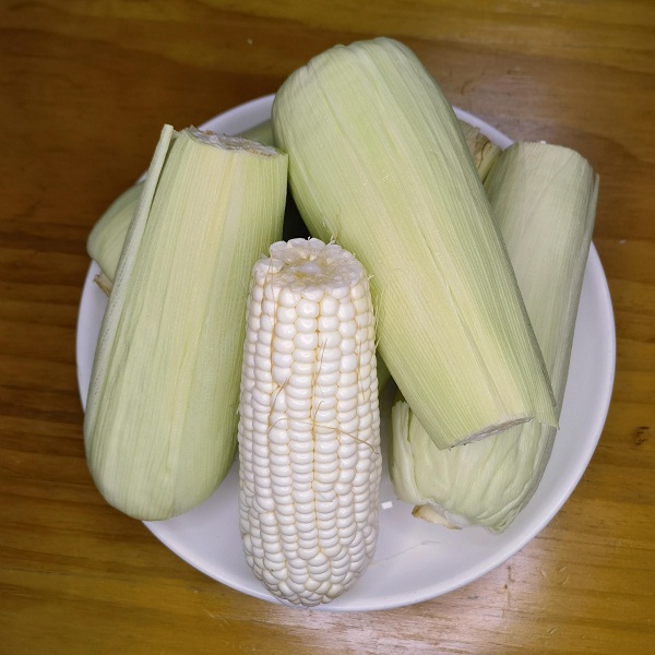 （特惠）山东威海白糯玉米5斤（约6-7棒）
