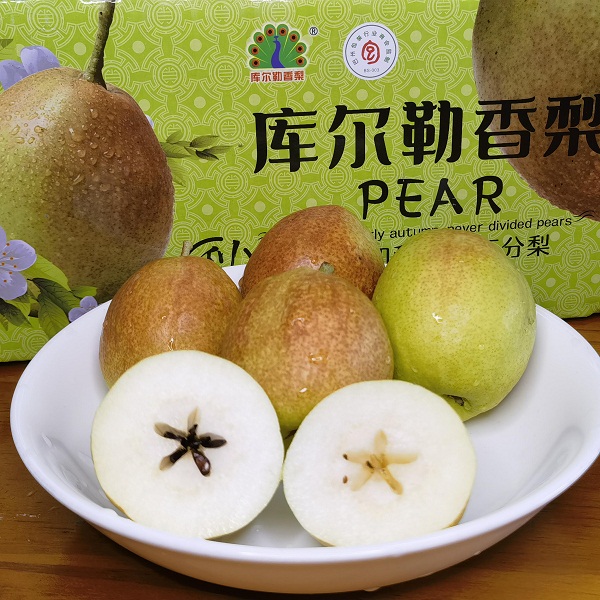 新疆库尔勒生态香梨8斤
